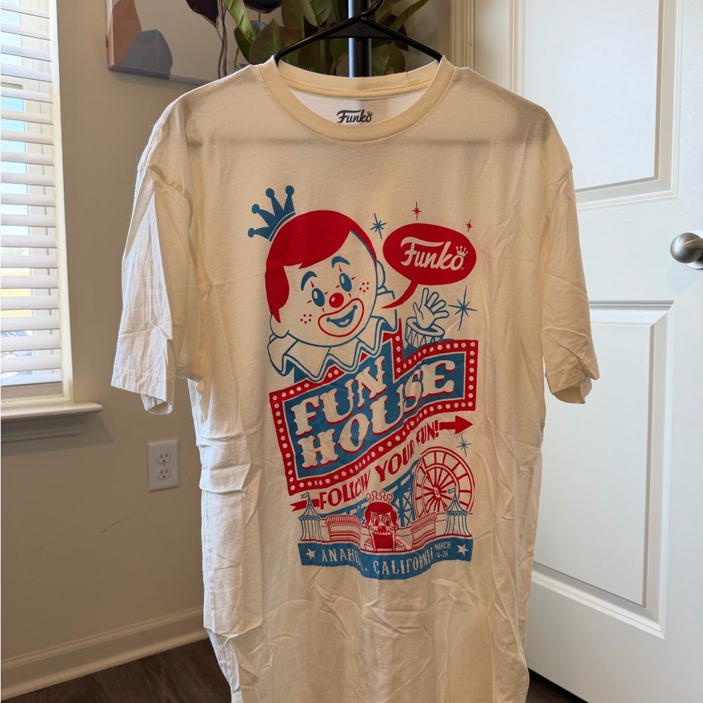 Funko Fun House T-Shirt - Cream XL